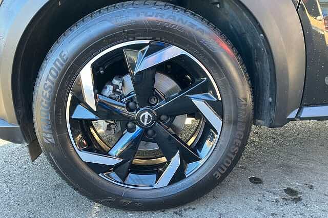 Nissan Juke 1.0 DiG-T 114 N-Connecta 5dr