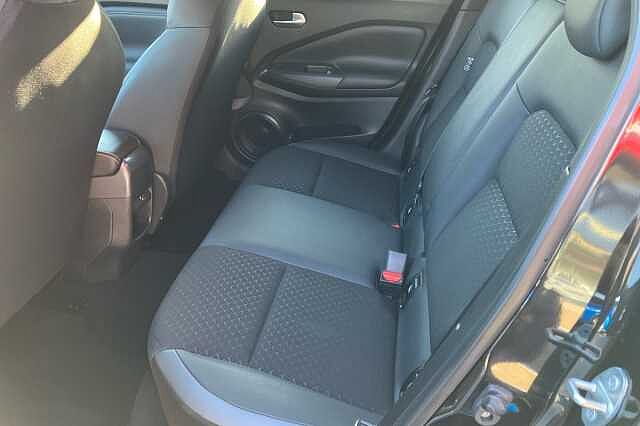 Nissan Juke 1.0 DiG-T 114 N-Connecta 5dr