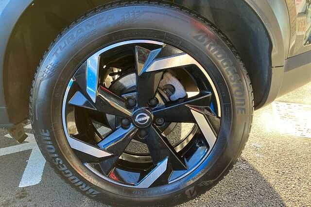 Nissan Juke 1.0 DiG-T 114 N-Connecta 5dr