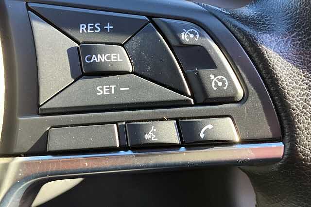 Nissan Juke 1.0 DiG-T 114 N-Connecta 5dr