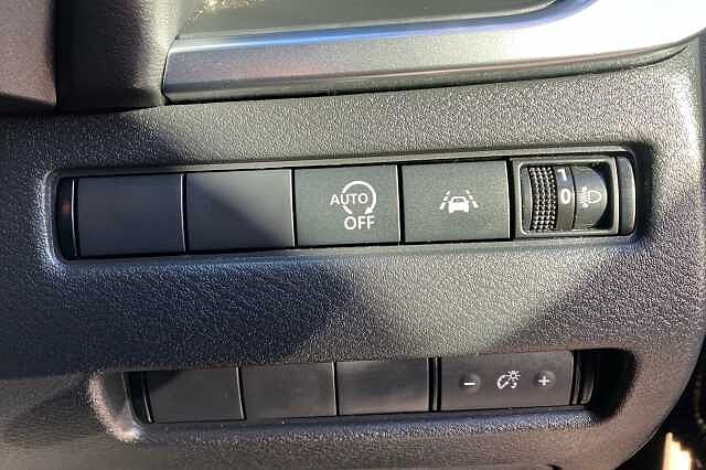 Nissan Qashqai 1.3 DiG-T MH Acenta Premium 5dr