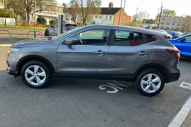 Nissan Qashqai 1.3 DiG-T 160 Acenta Premium 5dr