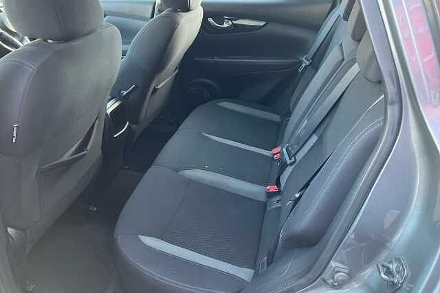 Nissan Qashqai 1.3 DiG-T 160 Acenta Premium 5dr