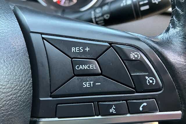 Nissan Qashqai 1.3 DiG-T 160 Acenta Premium 5dr