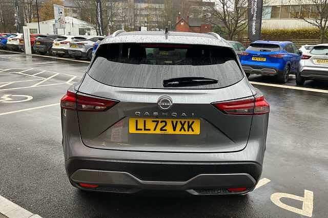 Nissan Qashqai 1.3 DiG-T MH N-Connecta 5dr