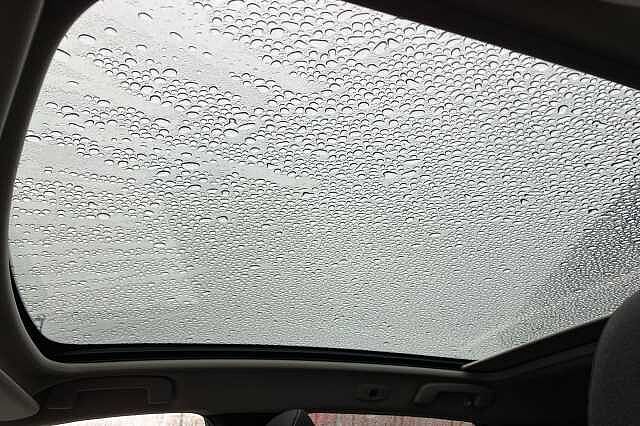 Nissan Qashqai 1.3 DiG-T MH N-Connecta 5dr