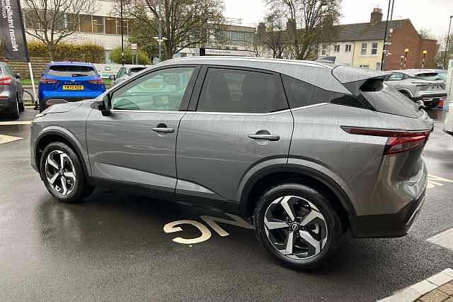 Nissan Qashqai 1.3 DiG-T MH N-Connecta 5dr