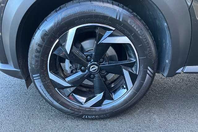 Nissan Juke 1.0 DiG-T 114 N-Connecta 5dr