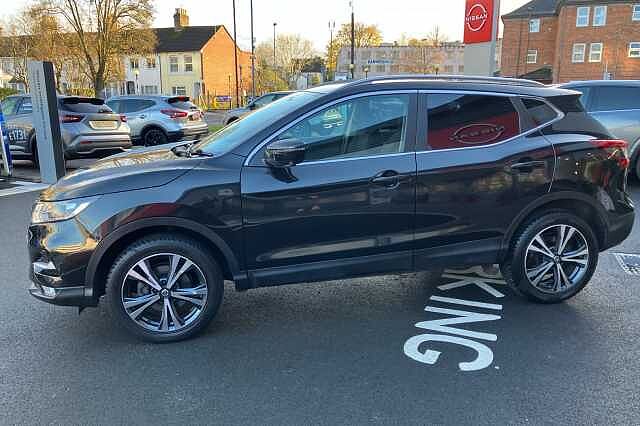 Nissan Qashqai 1.2 DiG-T N-Connecta 5dr