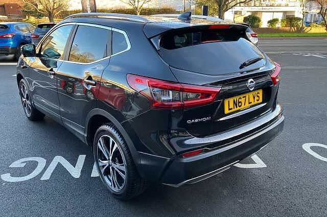 Nissan Qashqai 1.2 DiG-T N-Connecta 5dr