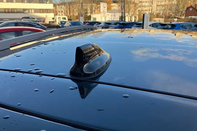 Nissan Qashqai 1.2 DiG-T N-Connecta 5dr