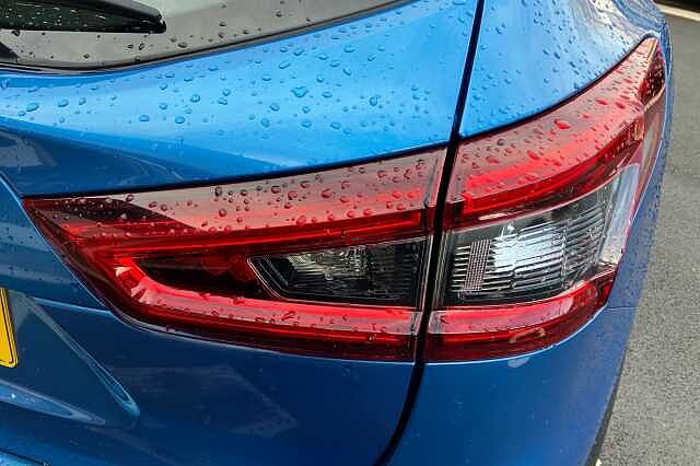 Nissan Qashqai 1.3 DiG-T Acenta Premium 5dr