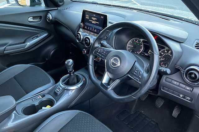 Nissan Juke 1.0 DiG-T 114 N-Connecta 5dr