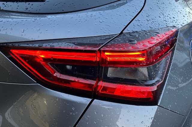 Nissan Juke 1.0 DiG-T 114 N-Connecta 5dr