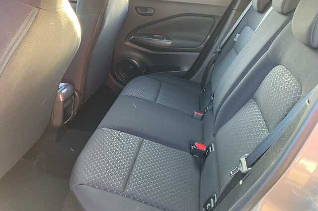 Nissan Juke 1.0 DiG-T 114 Visia 5dr