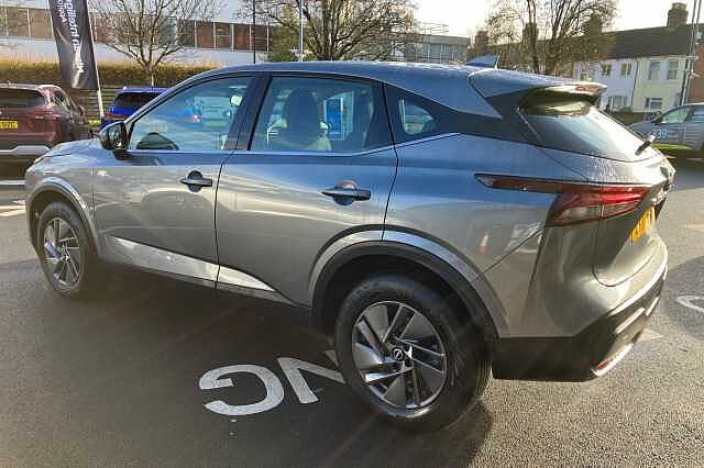 Nissan Qashqai 1.3 DiG-T MH Acenta Premium 5dr