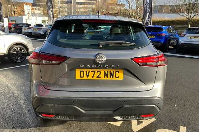 Nissan Qashqai 1.3 DiG-T MH Acenta Premium 5dr