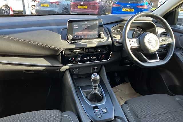 Nissan Qashqai 1.3 DiG-T MH Acenta Premium 5dr