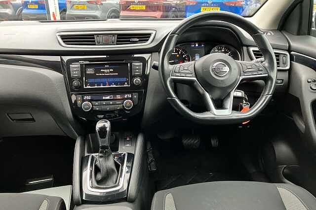 Nissan Qashqai 1.3 DiG-T 160 [157] Acenta Premium 5dr DCT