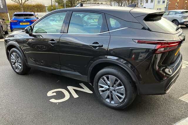 Nissan Qashqai 1.3 DiG-T MH Visia 5dr