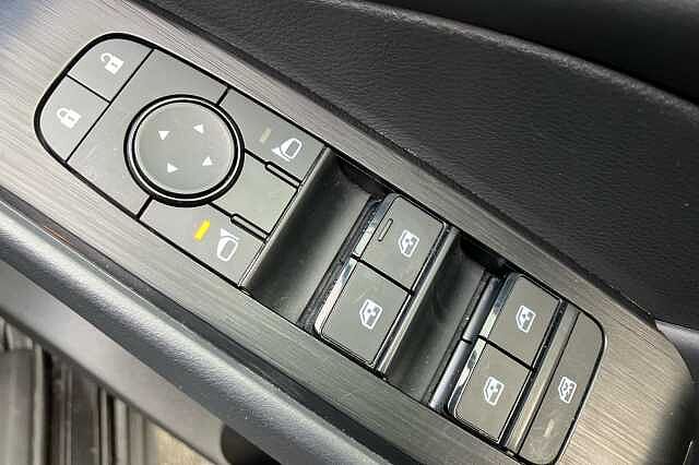 Nissan Qashqai 1.3 DiG-T MH Visia 5dr