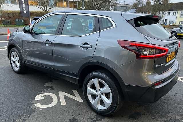 Nissan Qashqai 1.3 DiG-T Acenta Premium 5dr